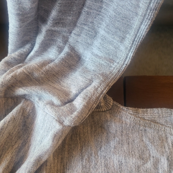 Athleta heathered gray hoodie - Picture 4 of 5